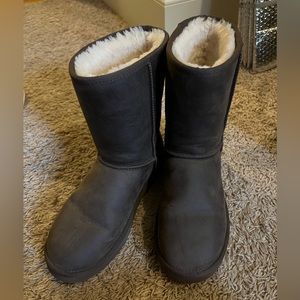 Womens brown leather uggs